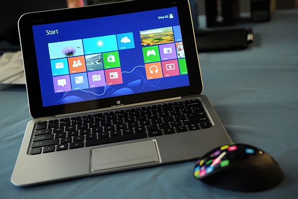 Informāciju tehnoloģiju kompānijas “Hewlett-Packard” klēpjdators.