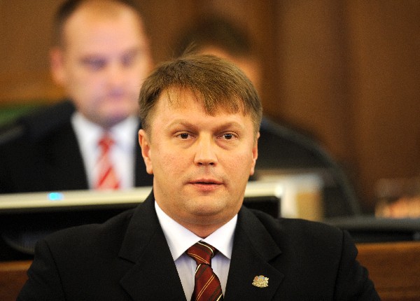 Valērijs Agešins