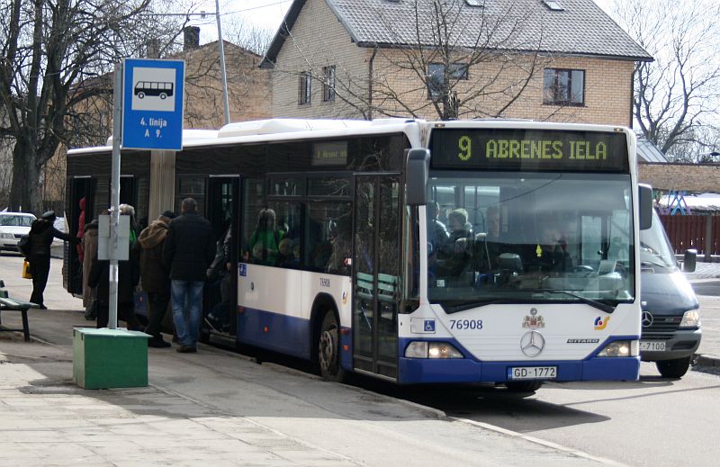 Sabiedriskais transports Čiekurkalnā.