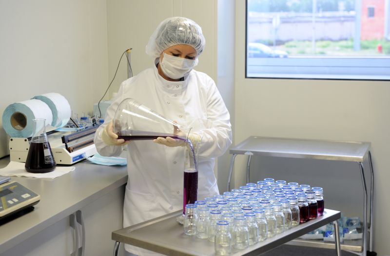 Farmācijas uzņēmuma AS “Grindeks” jaunatklātā Kvalitātes kontroles laboratorija.