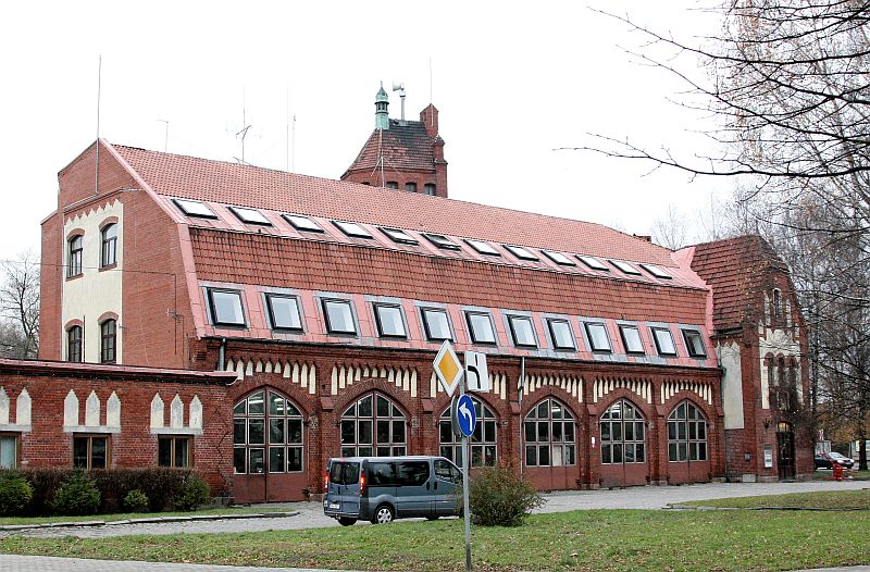 Trauksmes sirēna uz Latvijas ugunsdzēsības muzeja jumta.