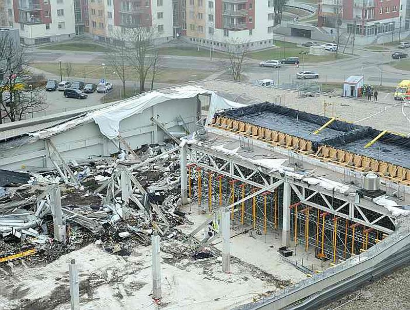 Iegruvušais Maxima” veikals