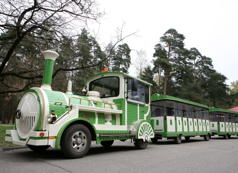 Ekskursiju vilcieniņš Mežaparkā 2010. gadā