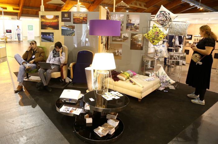 Rīgas starptautiskā dizaina izstāde “Design Isle 2015” Ķīpsalas izstāžu hallē.