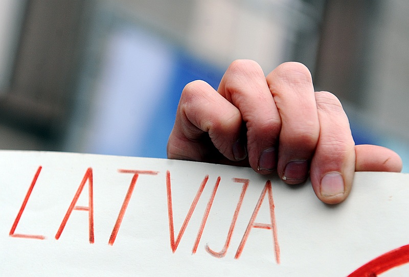 “Mēs visi esam latvieši, daļa no Latvijas tautas, vienalga, kurā pasaules malā pašreizējā brīdī mēs atrodamies,” saka diasporas latvieši.