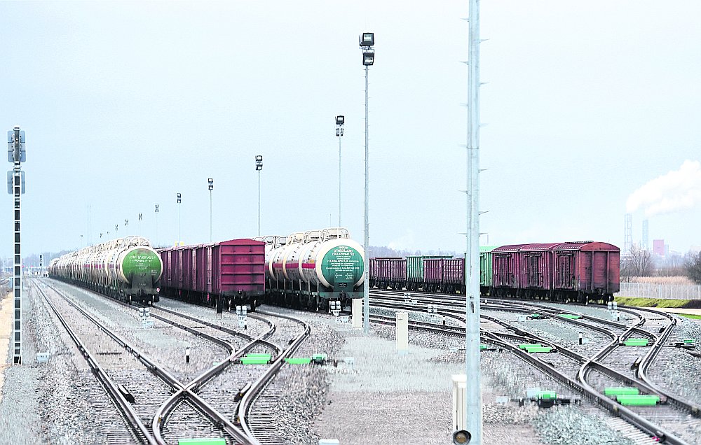 Pērn pēc 33 mēnešu plānošanas un būvniecības darbiem ekspluatācijā nodeva deviņus sliežu ceļus 8,5 kilometru garumā posmā no Spilves pļavām uz Krievu salu un staciju “Bolderāja 2”. 41 miljonu eiro vērtā projekta īstenošana atbrīvoja Rīgas centru no beramkravām, uzlabojot rīdzinieku dzīves kvalitāti.