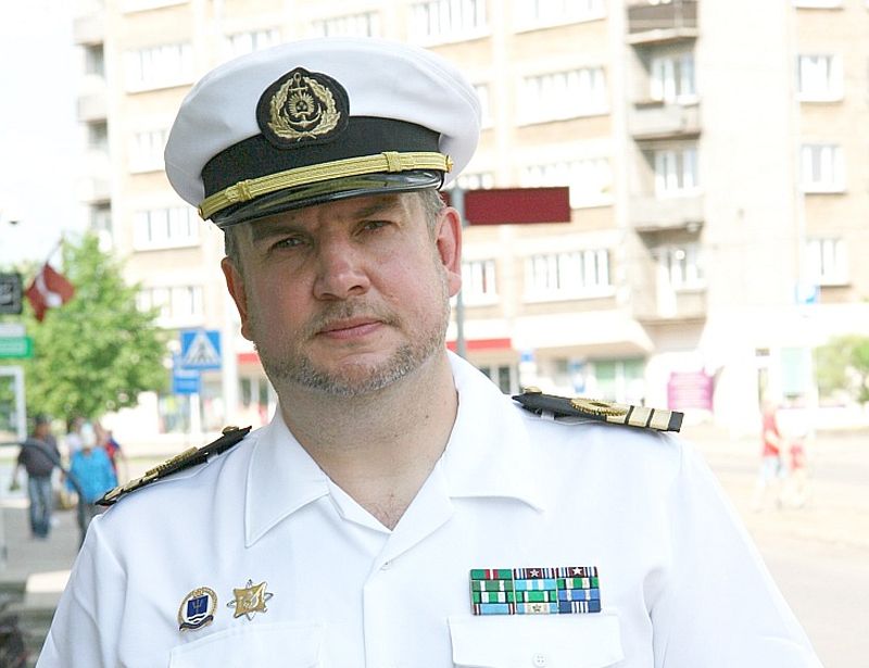 Nacionālo bruņoto spēku (NBS) Ūdenslīdēju skolas bijušais komandieris komandleitnants Jurijs Timofejevs