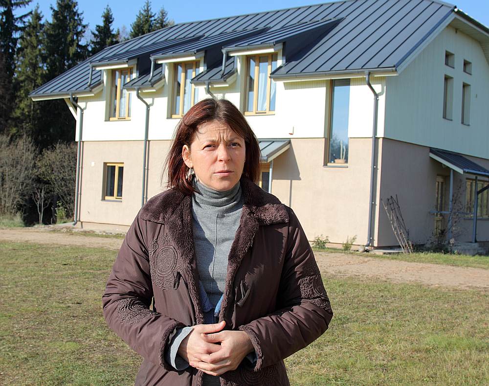 Nodibinājuma “Rožkalni” valdes priekšsēdētāja Ieva Zunda: “Nav nekāda attaisnojuma likt mums maksāt vairāk.”