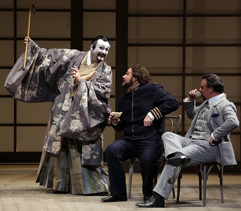 Alvja Hermaņa iestudējums “Madama Butterfly” Milānas “La Scala” izvērties par muzikālu un skatuvisku veiksmi.