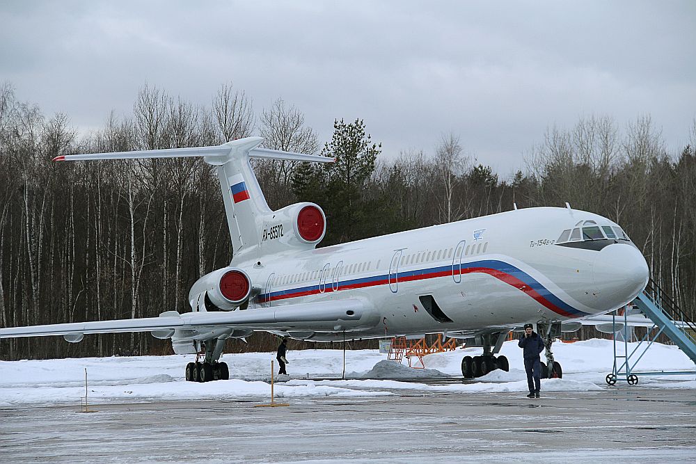 “Tu-154”. 1983. gadā būvētajai lidmašīnai šā gada septembrī veikta tehniskā apskate, bet 2014. gada decembrī esot veikts kapitālremonts.