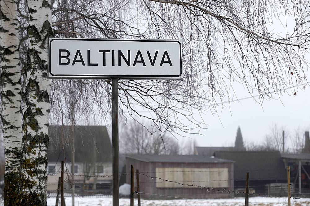 Pēc iedzīvotāju skaita Baltinava ir vismazākais novads Latvijā. Pēc Centrālās statistikas pārvaldes datiem, Baltinavas novadā dzīvo tikai 1054 cilvēki.