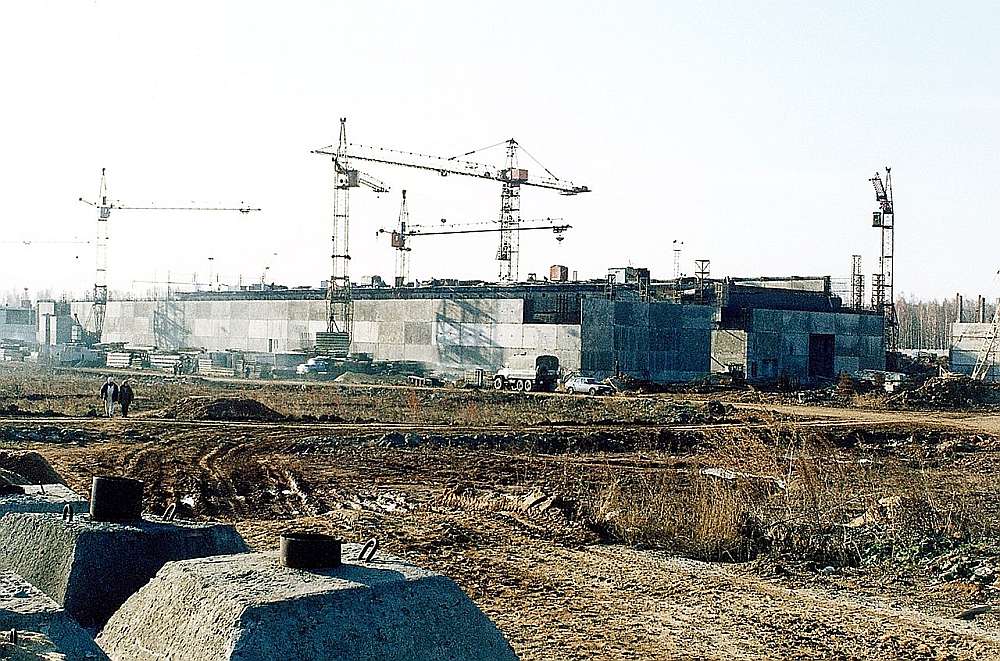 Kodolatkritumu glabātavas būve “Majak”.