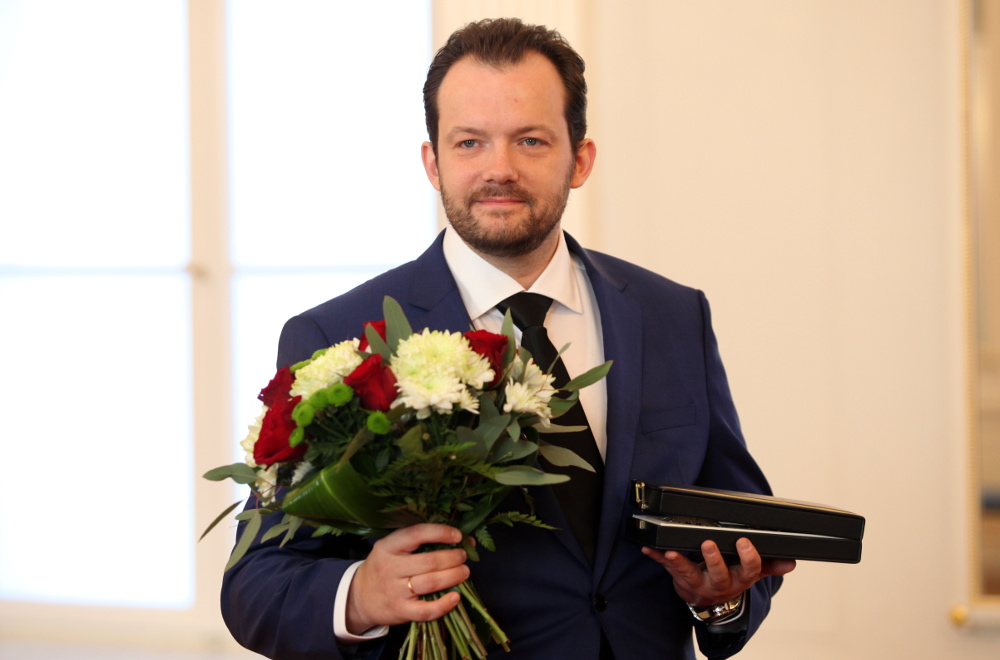 Andris Nelsons 2016. gadā Triju Zvaigžņu ordeņa pasniegšanas ceremonjā.