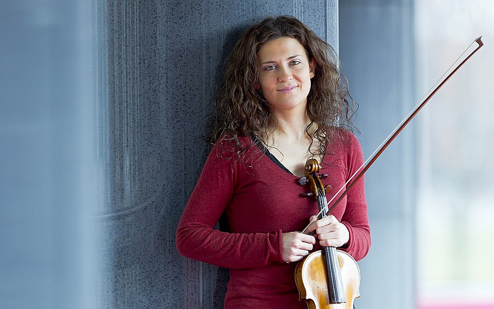 Itāliešu vijolniece Lorenca Borrani.