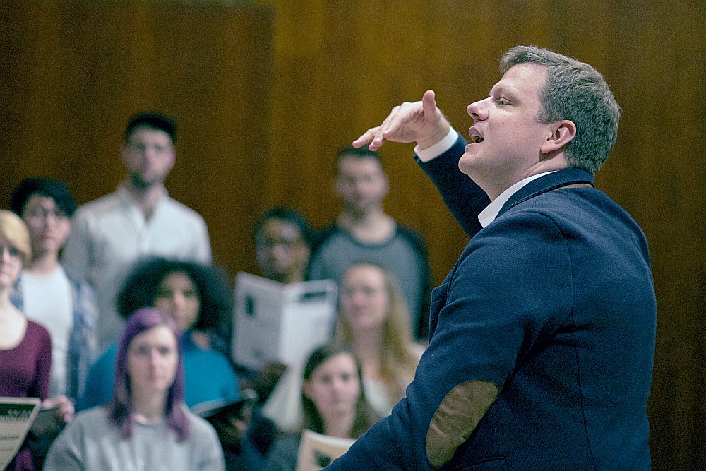 Ēriks Ešenvalds vada arī meistarklases koriem daudzās universitātēs pasaulē. Nupat viņš atgriezies no Amerikas.