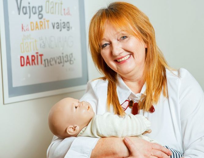 Klaudija Hēla