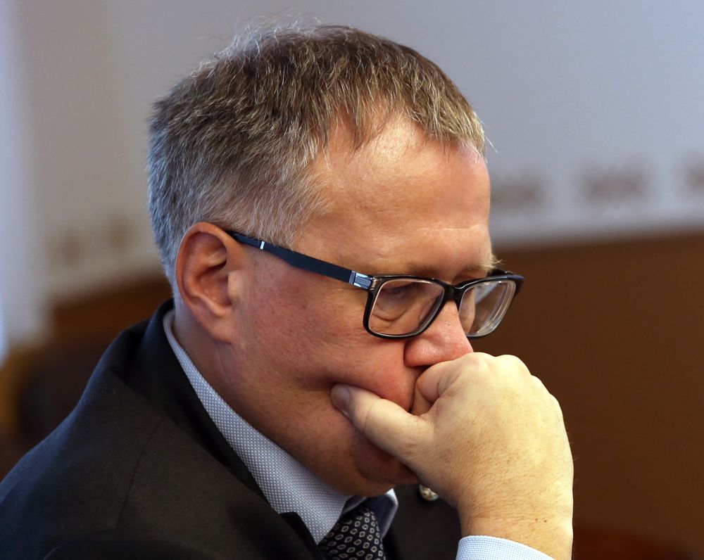 Ekonomikas ministrs Arvils Ašeradens norūpējies: valsts rīcībā nav tādu resursu, lai izbeigtu elektroenerģijas obligātā iepirkuma sistēmu, bet makroekonomiskā kļūda jālabo.