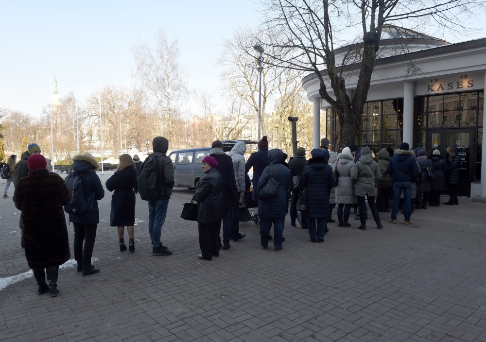 03.04.2018 sākās biļešu tirdzniecība uz 19. Latviešu Dziesmu un deju svētkiem gan kasēs, gan internetā.