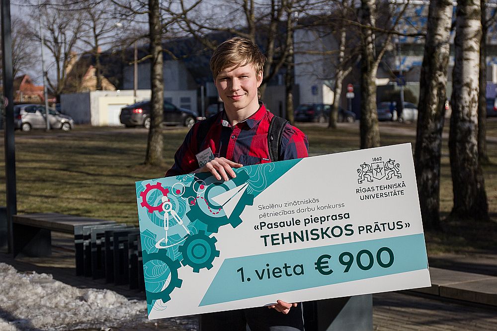 Valdis Pēteris Otaņķis izdomājis sistēmu, kā ražot elektroeneģiju, rakstot ar datoru, bet vēl jāizdomā, kā to uzkrāt un lietderīgi izmantot.