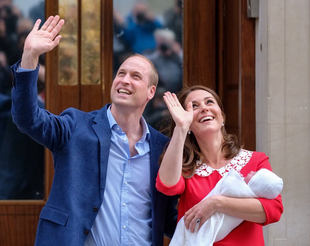Jaundzimušā prinča pirmais foto