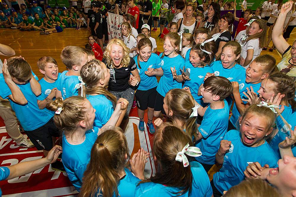 Pedagogi jauno projekta “Sporto visa klase” formātu vērtē atzinīgi. Norādot, ka izmaiņas ir optimālas un labvēlīgas pašiem dalībniekiem.