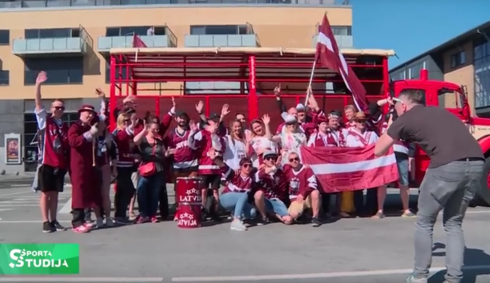Latvijas hokeja izlases fani Herningā līksmo, 09.05.2018.