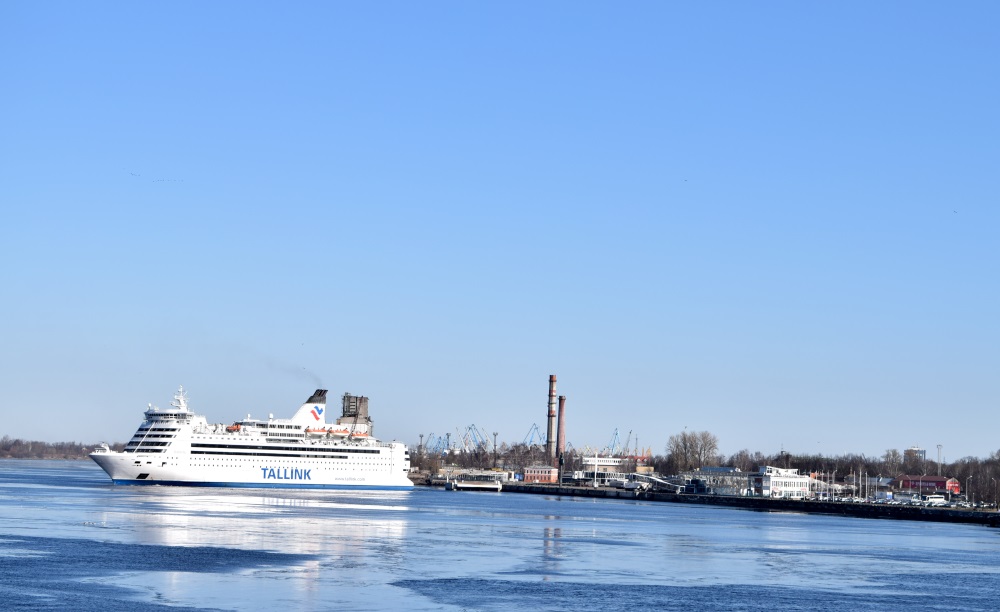 “Tallink” prāmis Rīgas ostā.