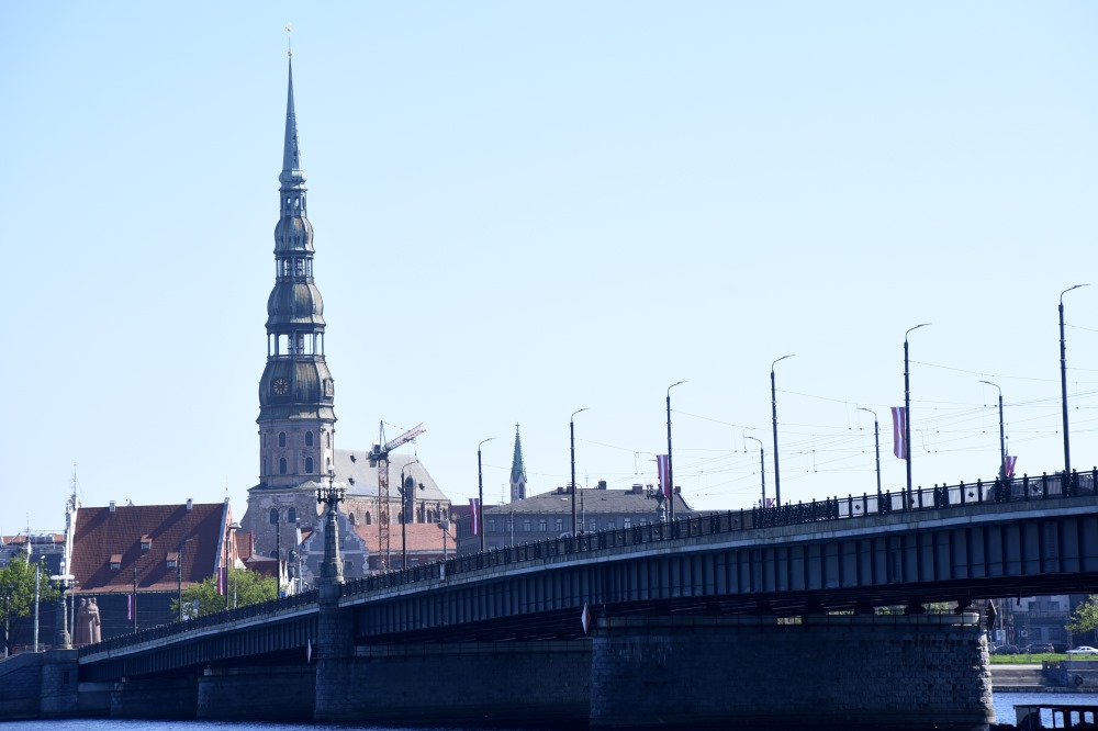 Akmens tilts Rīgā.