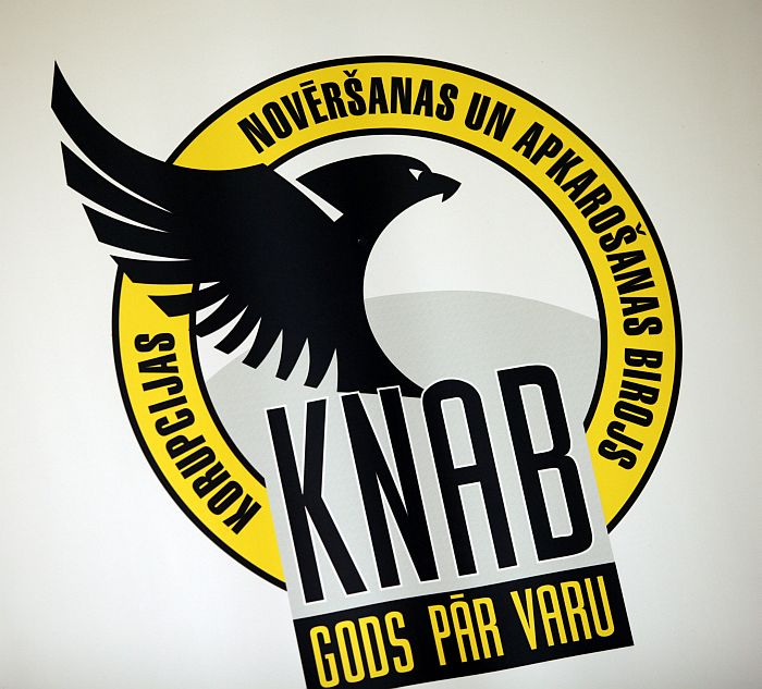 Korupcijas novēršanas un apkarošanas biroja logo.
