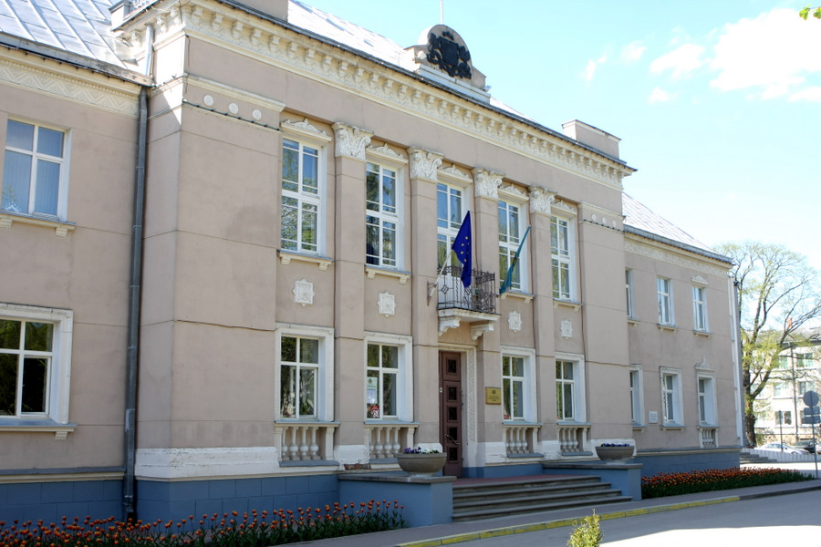 Rēzeknes pilsētas domes ēka.
