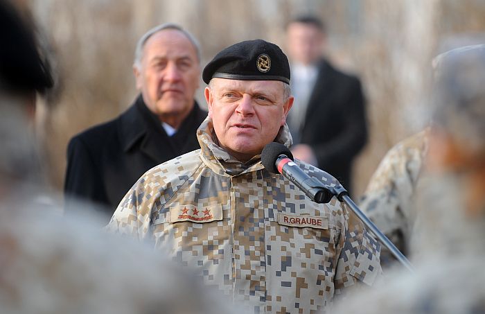 Nacionālo bruņoto spēku komandieris Raimonds Graube