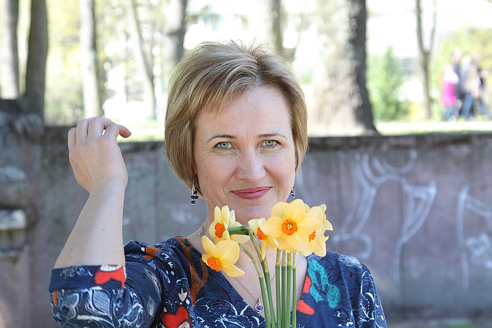 Inga Puriņa teic, ka sižetus nemeklē ne citu rakstnieku darbos, ne interneta dzīlēs, tie atnāk paši, no dzīves pieredzes.
