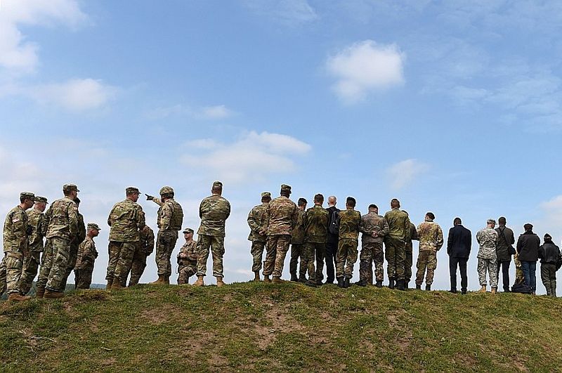 Kamēr politiķi domā, nav kas koordinē ES dalībvalstu armijas pārstāvjus kopīgai rīcībai nepieciešamības gadījumā.