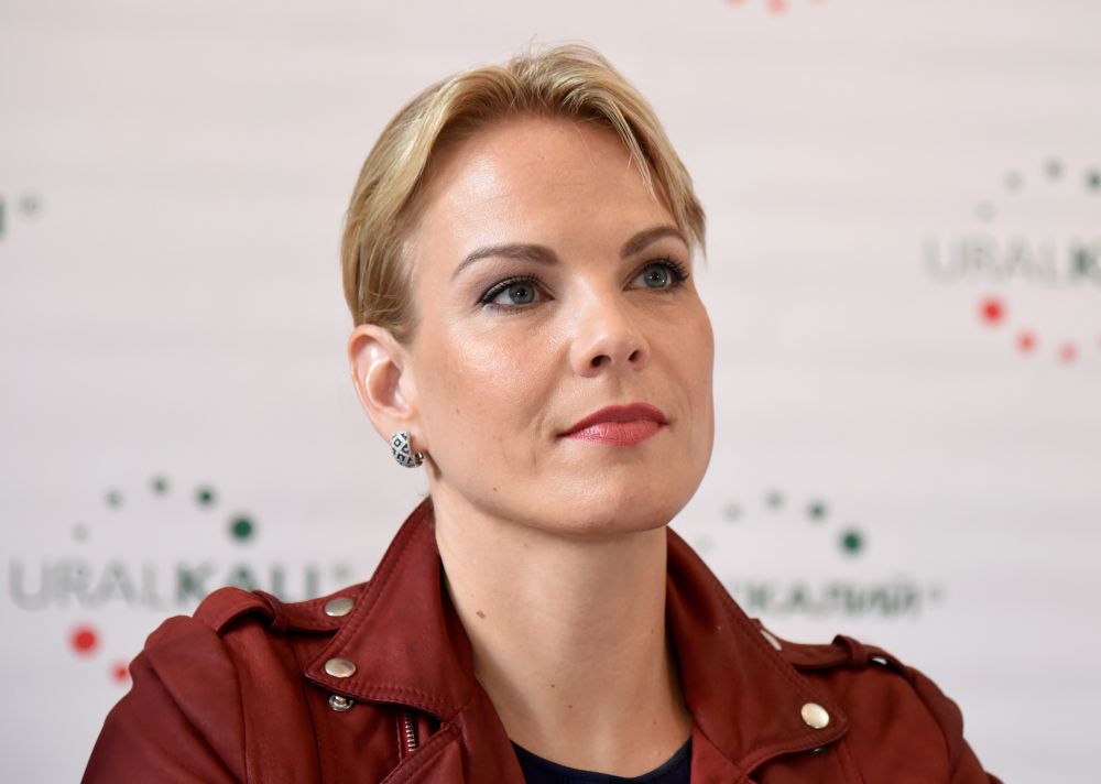 Operdziedātāja Elīna Garanča.
