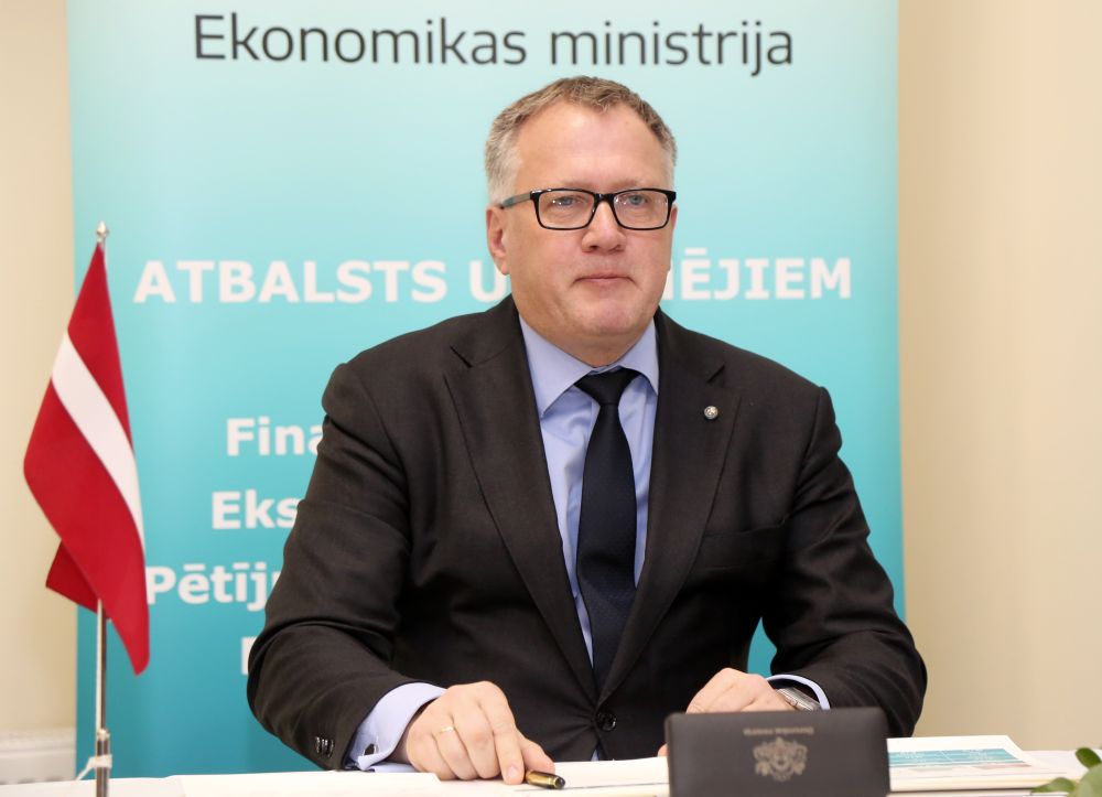Ekonomikas ministrs Arvils Ašeradens.