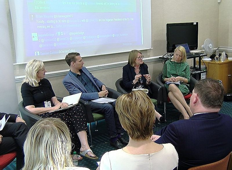 Diskusijā piedalījās atzīti britu un Latvijas eksperti, kā arī Latvijas vēstniece.