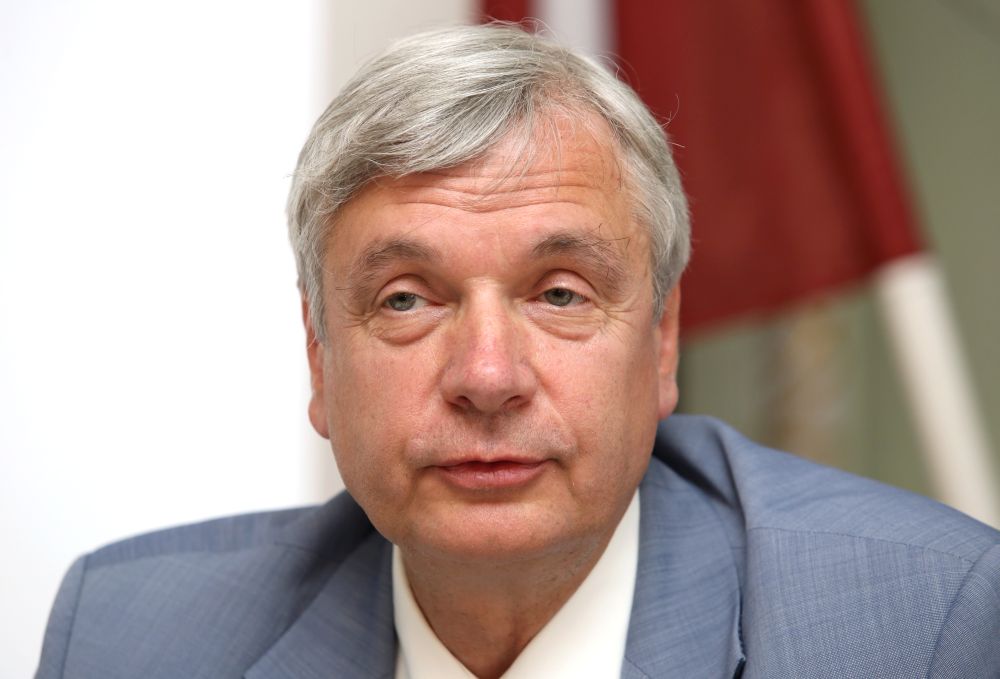 Izglītības un zinātnes ministrs Kārlis Šadurskis