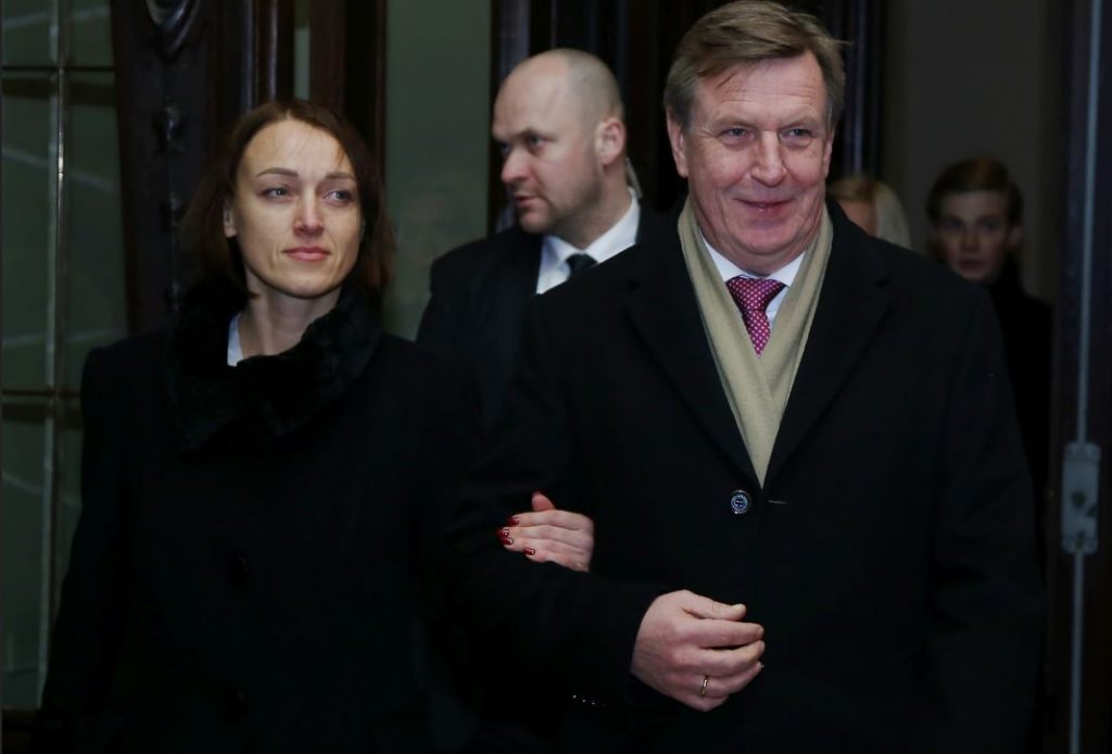 Premjers Māris Kučinskis ar sievu Laini.