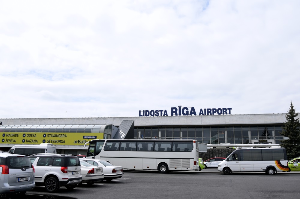 Lidosta “Rīga”.