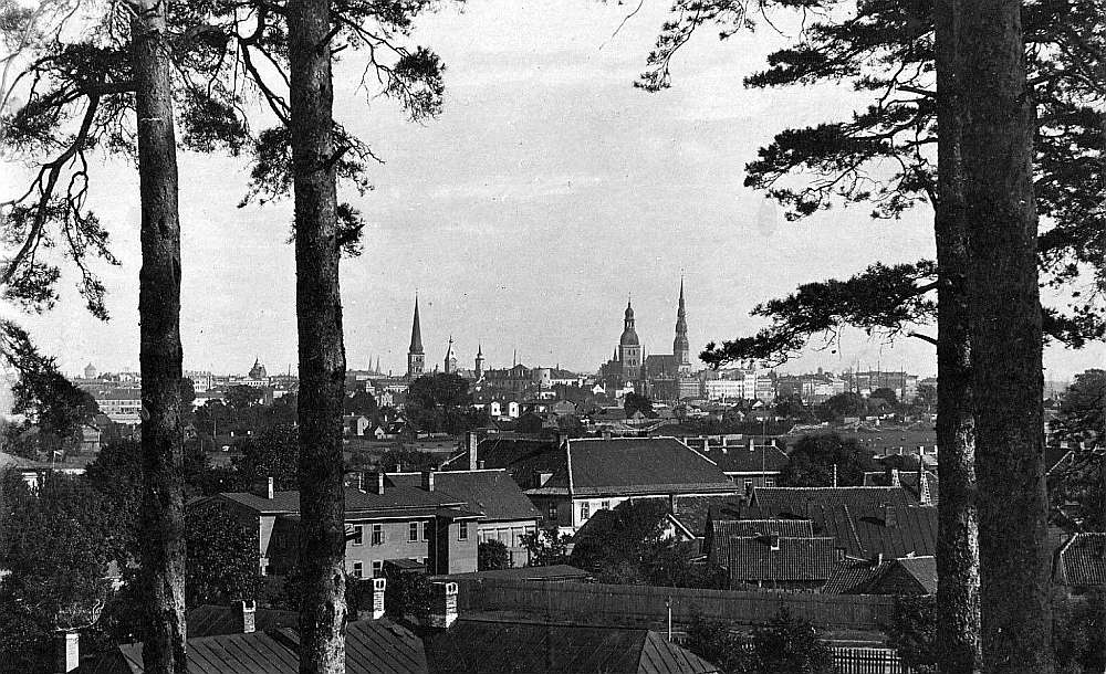Skats no Dzegužkalna 20. gs. sākumā.