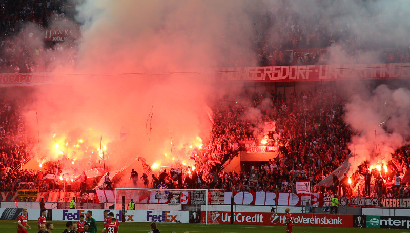 “Crvena Zvezda” fani pagājušajā gadā Ķelnē