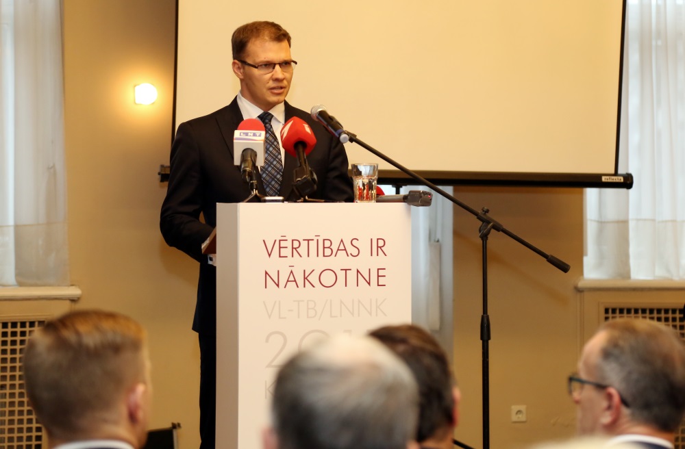 Raivis Dzintars.