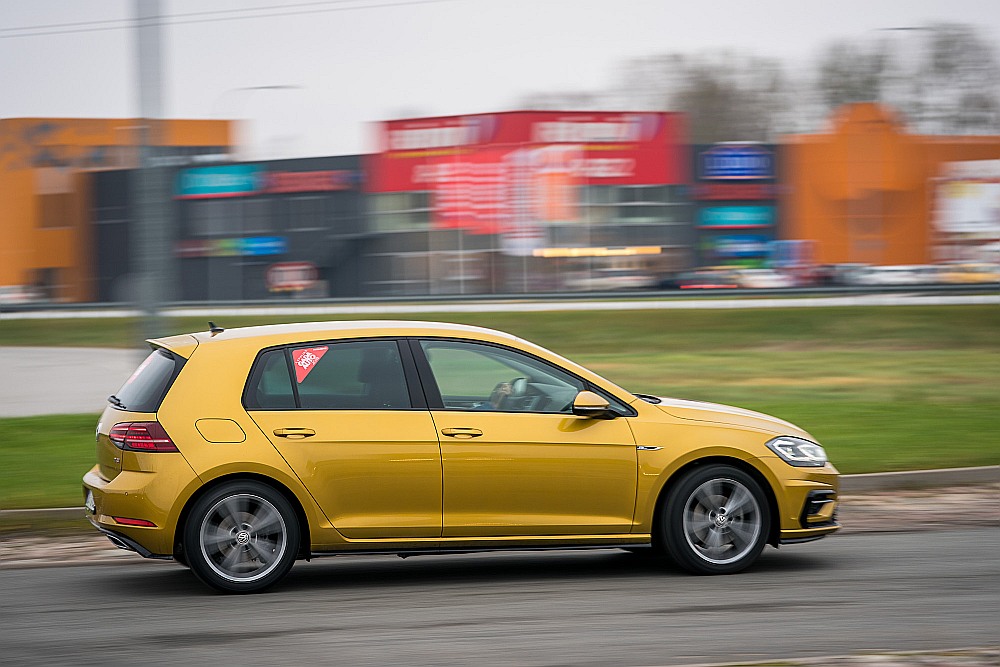 Latvijas autotirgus līderis pirmajā pusgadā – “VW Golf”.