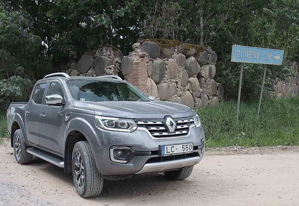 “Renault Alaskan” Kurzemē.