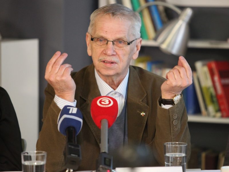 Arvīds Ulme.