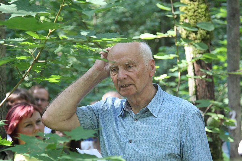 Profesors Māris Laiviņš: “Vides maiņa ir labvēlīga platlapjiem, tāpēc es uzskatu, ka platlapjiem Latvijā būs liela nākotne.”