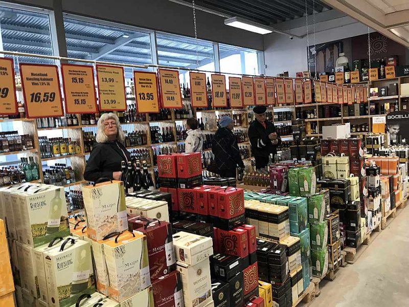 Vai Valkā spirtoto dzērienu tūrisms apdraudēts?