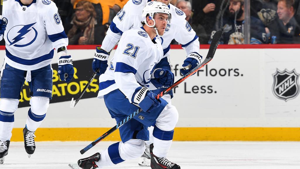 Breidens Points guvis visu laiku sesto ātrāko “hat-trick” NHL vēsturē.