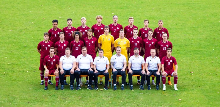 Latvijas U-19 futbola izlase.