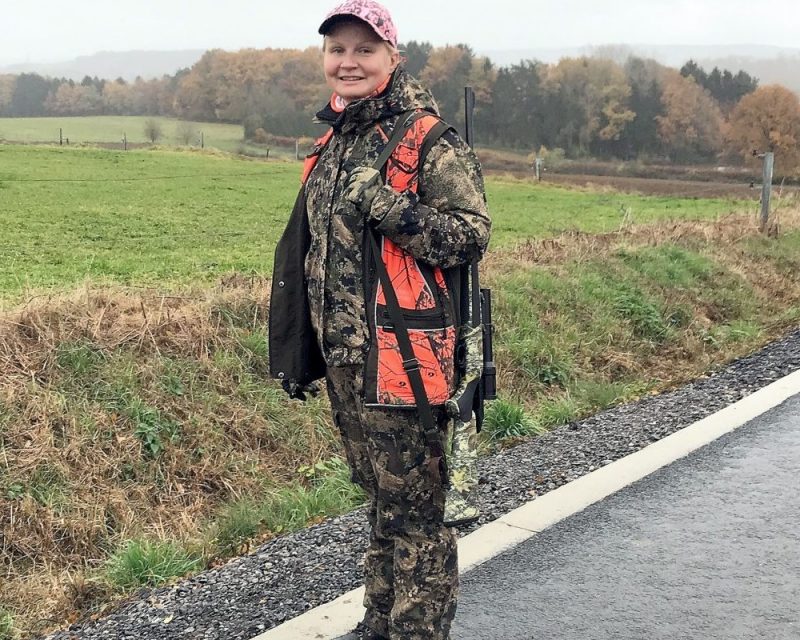 Žurnāla ” Medības” galvenā redaktore Linda Dombrovska.